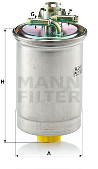 Polttoainesuodatin MANN-FILTER WK 823