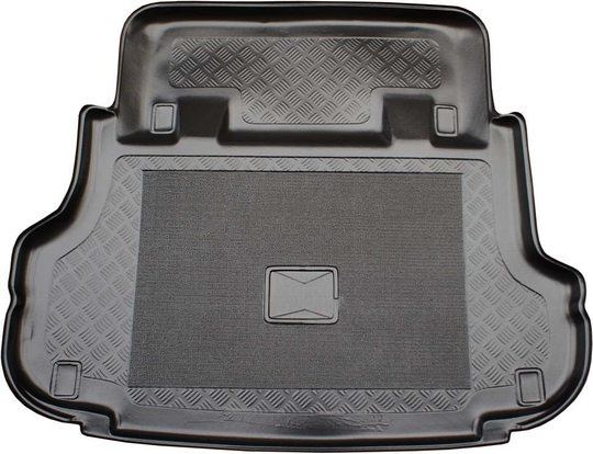Tavaratilan matto Nissan Terrano II 1993-2003 ja Ford Maverick 5-ovinen 1993-1998