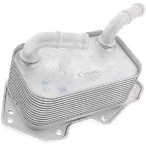 Öljynjäähdytin, moottoriöljy, audi,vw, 06E 117 021 G, 06E 117 021 L, 6E 117 021 G, 6E 117 021 L, 6E117021G, 6E117021L