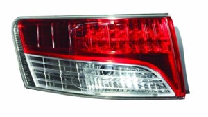 Takavalo, Oikea, toyota avensis sedan, 8155105250, 81551-05250